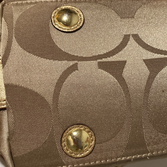 COACH ADDISON SPECTATOR 13206 Gold KHAKI JACQUARD SIGNATURE C BUSINESS HANDBAG - Picture 12 of 16